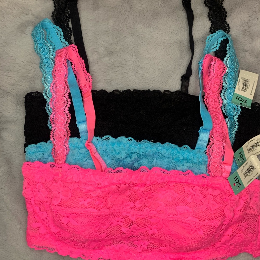 3 lace bralettes